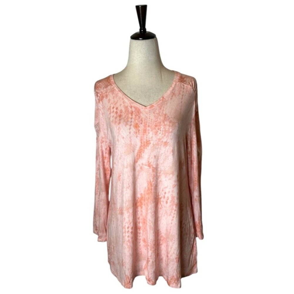 H By Halston Shirt Women Small Pink‎ Snakeskin V Neck Long Sleeve Tee Athleisure